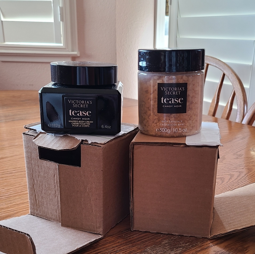 ๐ฅFIRE 50% OFF SALE ๐ฅ๐๐งด NWTโผ๏ธ VS TEASE Set of Bath Crystals & Body Cream - Picture 7 of 11